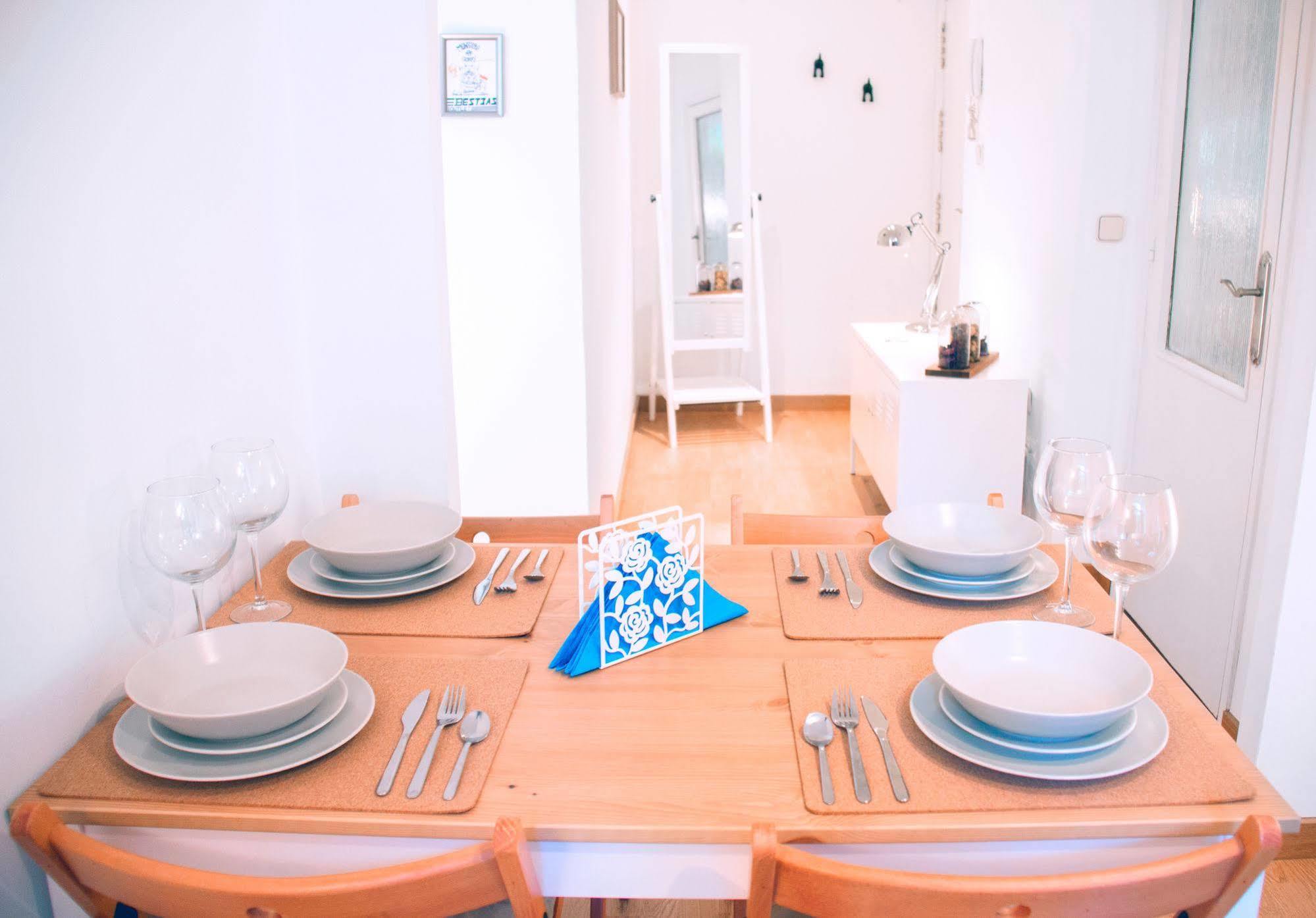 Lollipop Flats City Centre Deluxe Suite Madrid Dış mekan fotoğraf