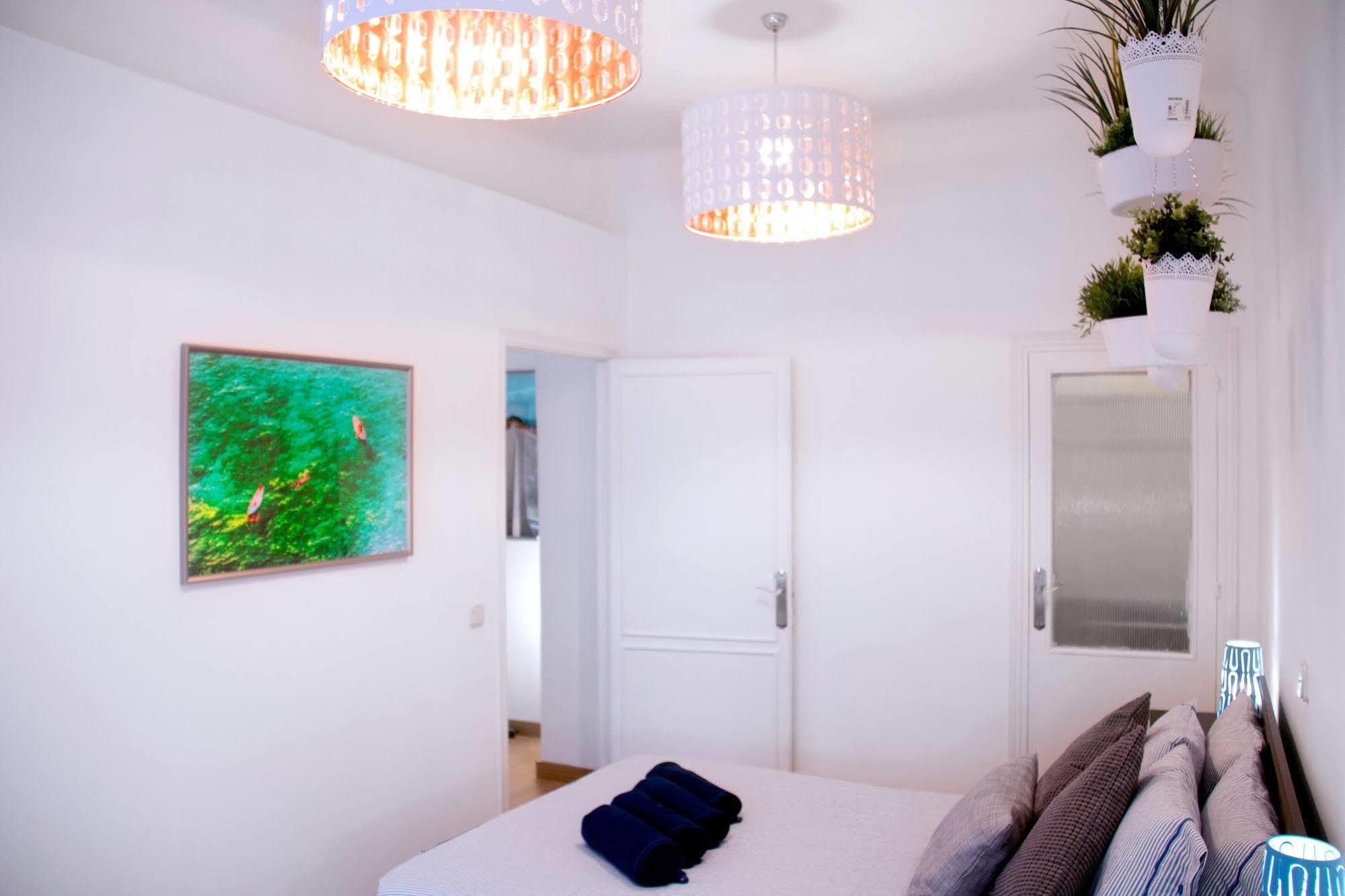 Lollipop Flats City Centre Deluxe Suite Madrid Dış mekan fotoğraf